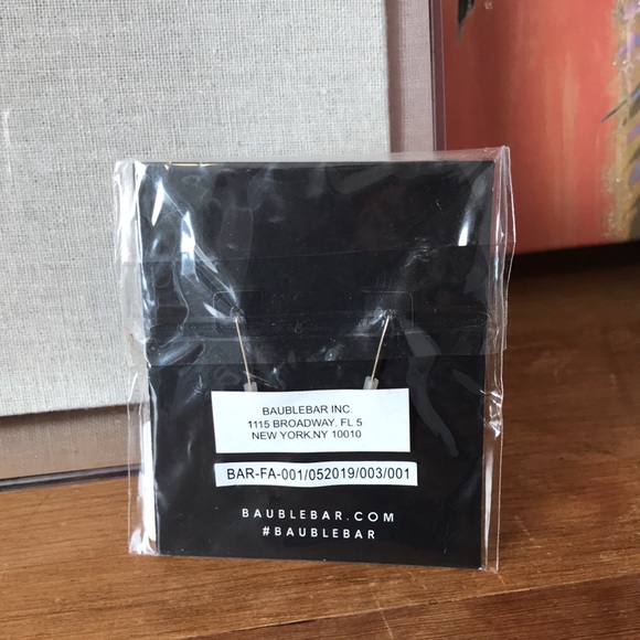 Baublebar Farrah Ear Crawlers Gold - Picture 2 of 2